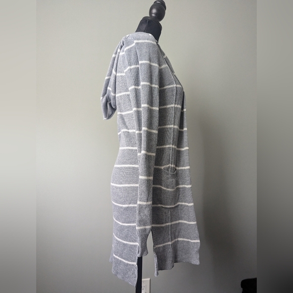 SO Hooded Cardigan with Gray and White Stripes - Picture 2 of 7